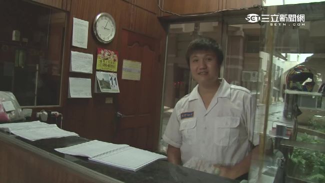 管理員熱心攙扶　醉住戶打賞20萬！