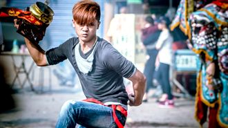 嘲諷之前，你真的認識他們嗎？近看工地「八嘎囧」世代