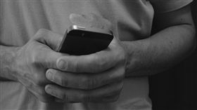 滑手機
https://www.flickr.com/photos/v1ctor/14655975473/in/photolist-ok6GUi-cfGQe-9PYjR-cfmP1-2inrGS-faNuqD-cfnh7-HF1aH7-4y8Lf5-9SHHFU-a76kSH-64q3V3-s6njG-faNwjg-4wUcy-4Yv1hy-7mar3-2Xjcgi-aWyiU8-3YnTp-bXcToE-pCZghF-cfH17-faNvsv-9SC57b-cfGx8-fb3LFb-faNwzV-faNwnP-fb3Mp9-64q3Uo-fb3Mjh-fb3MAU-5nAmLP-fb3LBf-Y7947-fb3MTw-fb3Nas-fb3LKE-faNvEv-KUzJD-fb3N1J-4XH5Rh-fb3M7b-faNuWc-fb3LRf-r8iWQU-fb3N6q-fb3McS-fb3NfQ