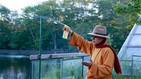 洗澡水變甘露水？海濤法師：孝順的人連洗澡都有功德（圖／翻攝臉書）