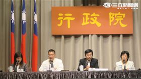 行政院會會後記者會。（記者盧素梅攝）