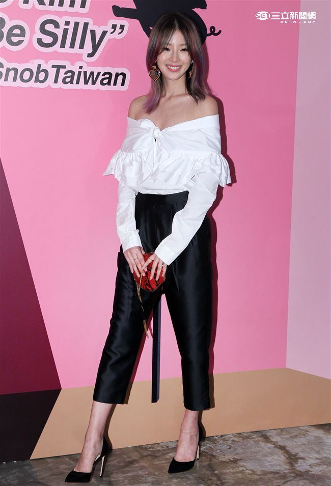 國際超人氣名模Irene Kim首度來台，為時尚服飾精品店開幕走秀。（記者邱榮吉/攝影）
