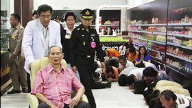 泰國國王拉瑪九世蒲美蓬辭世(圖/中央社)