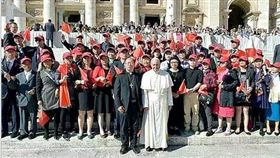 教宗接見中國朝聖團（圖／天主教亞洲通訊社官網）