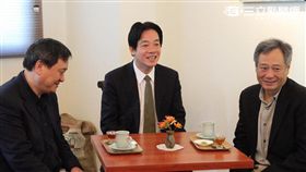 貼跟李安合照　賴清德：這個訊息令人雀躍與興奮！