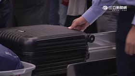 -登機-行李箱-X光機-安檢-海關-機場-
