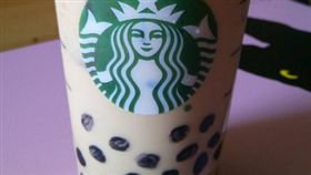 星巴克賣珍奶？（圖／翻攝自Dcard)