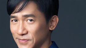 梁朝偉　小米　note 2 翻攝微博