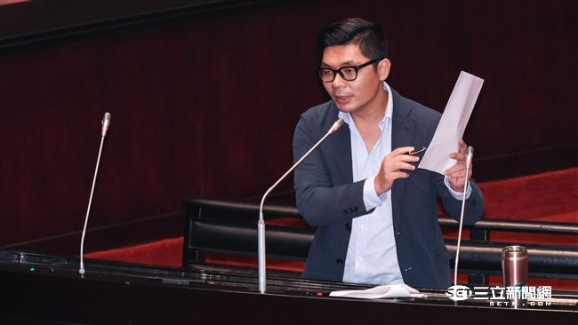 同婚另立專法　許毓仁：不是真平等