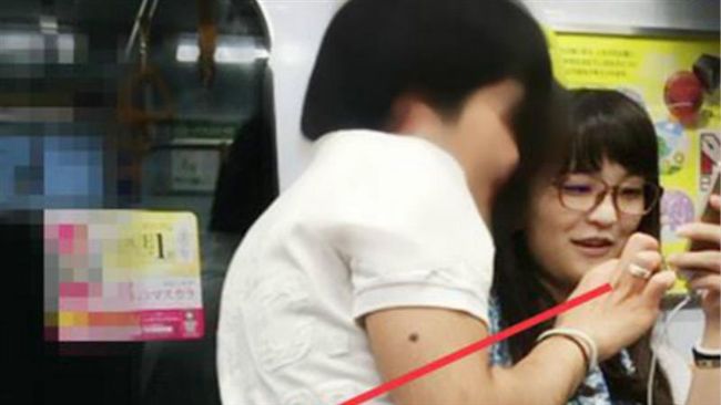 真子公主戀愛了？與男甜蜜約會戴對戒