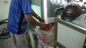 拾荒翁顧癌兒病妻 撿1元寶特瓶被告