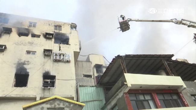 梧棲大火延燒9屋　波及新天地創始店