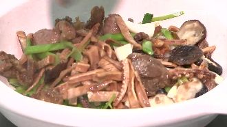 魷魚+芹菜恐致癌？　營養師這樣說