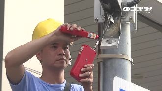 高市監視器5成黑畫面　警自己動手修