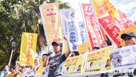 勞工抗議,七天假,七休一,國定假日,工會　圖／記者林敬旻攝