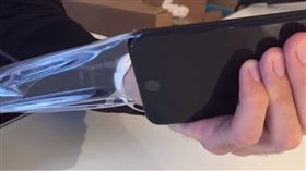 蘋果,iPhone,曜石黑,落漆 圖/翻攝自Smartest Workout YouTube