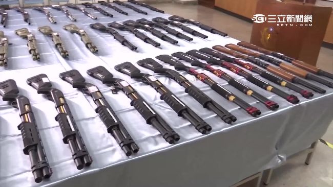 發射威力強　警破獲194把仿霰彈槍