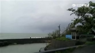 影／颱風海馬路過　墾丁外海現水龍捲