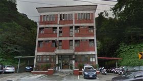 喝酒,酒醉,公車,基隆客運,鱉三,菜鳥仔,辱罵員警,萬里
(Google Map)