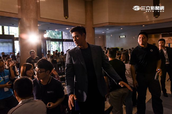 陳偉殷見面記者會　圖／記者林敬旻攝