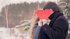 情侶／flickr／https://www.flickr.com/photos/130461777@N07/15866393704/in/photolist-qb4q59-53Dh3G-8Z4RdR-r4HA7c-5EbqAp-9TpWFh-CsaAjc-dWDdJ-6FBWmS-asBFrQ-qQDrW2-7jYLzz-qGHQS7-4iGVvG-mEuTUw-a7Tm9R-CD9L7-qb4Dh1-9DmrjE-nkaS8T-c4PCz-8qhKMR-5KoE27-65WqWR-rjNECB-6XUvsX-gEFiY2-djFGnF-b8ge4X-mQapx8-bnCNEH-asxVaB-ftZMXD-dDyvLk-r85c9P-8tEb7g-8eYcsx-8NjuEr-8KKM8S-5Przgn-2gdoft-erSetS-2HN4TU-6XYwoQ-egqBSX-2HHLxk-6R6aeg-8eJUrw-5N7eA8-7e1UdB