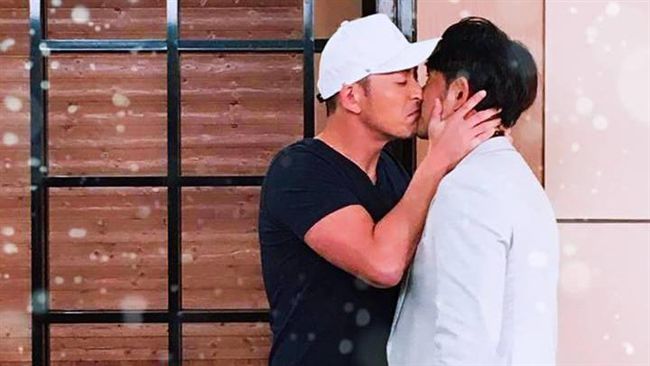 趙駿亞吻黃玉榮　笑問：到底誰委屈？