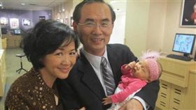 16:9
洛杉磯 台裔夫婦遭殺害 陳屍家中 驗屍報告出爐
圖／翻攝自網路
http://www.chinesedaily.com/focus_list.asp?no=c17695.txt&catid=3&lanmu=T01&readdate=10-22-2016