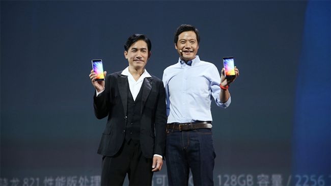 5.7吋螢幕　小米NOTE 2發表