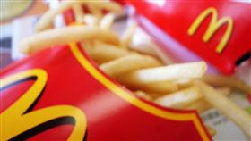 薯條、麥當勞薯條／flickr－chia ying Yang
（https://www.flickr.com/photos/enixii/2869261661/in/photolist-5nxHwD-9BRwLP-8d2FbQ-rGsocp-d2TsWb-8JHik2-bv1hg7-4ucDPB-buh69b-5twpC2-iaDVyc-6WTqSS-4X97Es-63fpda-6tqhQe-s1JNSK-acJPYA-bHbTri-9LnD1M-9g1ZRQ-dkEMQE-4aHBoD-5thz5o-9j64x5-aiV168-4FU3WB-ifwMCs-dkErJr-aMY4bt-6rtk8H-bSujwv-Eu1ZVC-9TbXri-8FAwkH-7pYZ7x-9fXYXD-6y9Rhm-9g26Vw-aeRrYi-aeRokR-zDWQiz-MgLbcv-KXSFBM-KHnTBY-LKiRn8-KTsJUm-GDNR24-DFgien-y44D8A-wrfinx）