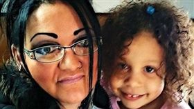 美國4歲女童遭杜賓犬狠咬慘死（圖／翻攝自每日郵報）