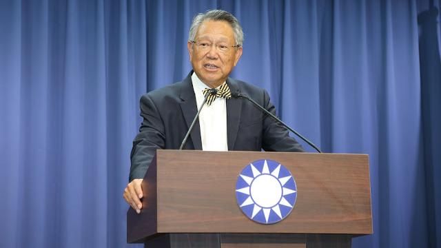 郭董母借4500萬　國民黨今發薪了