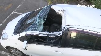 失控聯結車撞告示牌　慘砸死對向駕駛