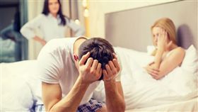 外遇,偷情_shutterstock