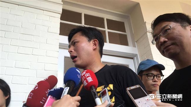 批民進黨蠻橫　時代力量：蘇嘉全出面