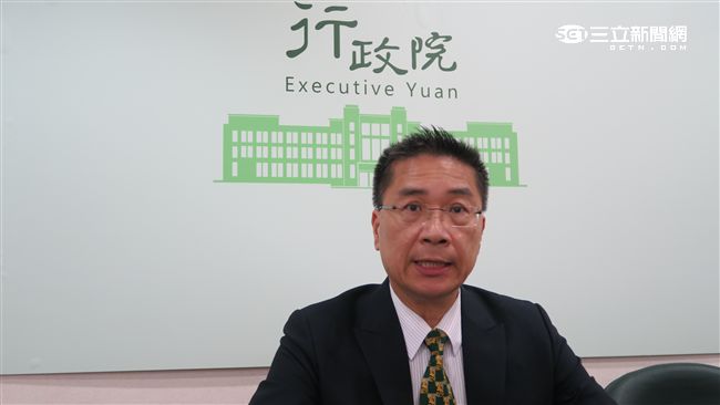 行政院：國父誕辰、行憲紀念勞工可放