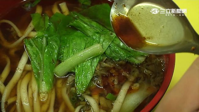 吃牛肉麵加太辣　50歲婦人險送命