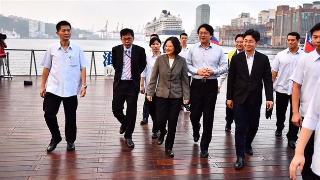 關心沈瑞章　蔡英文送10萬元紅包