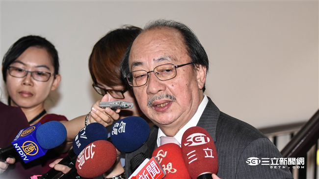 柯建銘反擊：黃國昌說話不客氣該反省