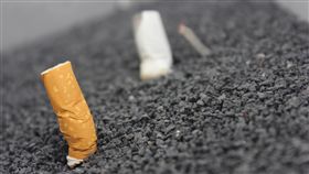 菸蒂
https://www.flickr.com/photos/87735223@N02/25510114884/in/photolist-ESf1oY-FMFdvM-ESqEcn-95Z7S8-7q3spp-6Z8pSx-6toCqU-d5z6vW-7Qn5qy-7kDLYJ-obCvk5-7kDM7J-aRsLF2-ey2egV-FDv8DY-83NRGe-aa5DvT-5maXHz-fzBJM9-57nAZu-ascoKK-81TjkJ-6t3C4r-9639cN-3F7yF-oqEfZ-fmXy7c-3aR6eJ-dPFQ2v-qrJT5j-8vGnwi-JmhnB-7NUJww-fp2yr6-81RGsj-9xg7dx-913Mgk-5mvFtz-DUgHi-7QnunB-7MT3Lj-yR2uE-9xiVPo-JbGER-9vYfcB-pB2Lrn-b1Mmwg-22NbvL-cawSbo-73JSam