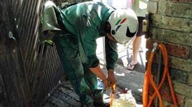 郵差摔車／網友臉書