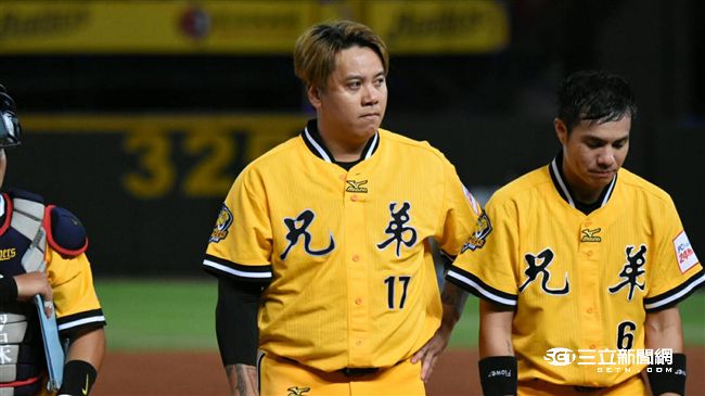 中信兄弟季後賽名單　沒有陳鴻文