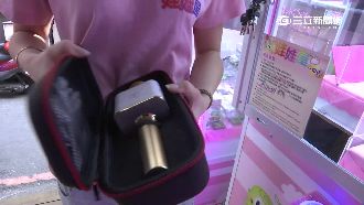 先甩再推！達人直播教夾行動麥克風