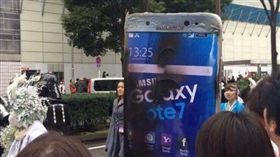 今年最恐怖的萬聖節裝扮！
圖/翻攝自推特