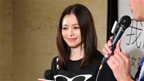 徐若瑄舉辦簽書會開心與粉絲相見互動--鄭先生