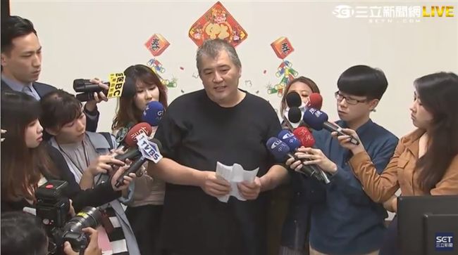 和李妍憬街頭互毆　司機曝事件導火線