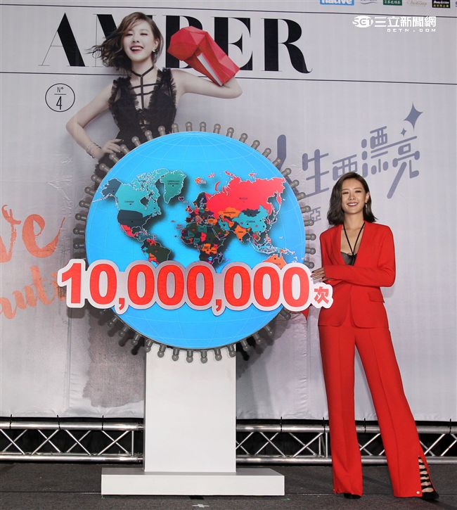 安心亞2016全新專輯「人生要漂亮」發片。（記者邱榮吉/攝影）