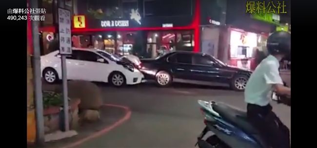 BMW男車主猛撞小阿提斯　只因為…