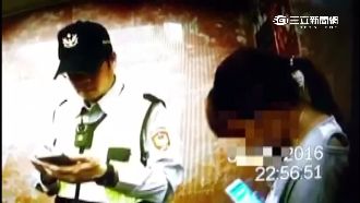 好眼力！眼尖警瞧見對話　女毒販栽了