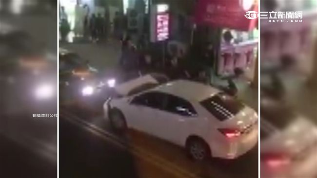 撞爛國產車　這文案告訴你BMW多狂