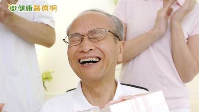 腸癌晚期轉移肝肺　中醫溫腸化濁得救